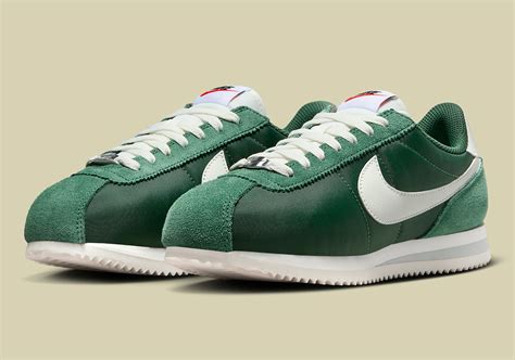 nike schuhe cortez damen|Nike Cortez shoes green.